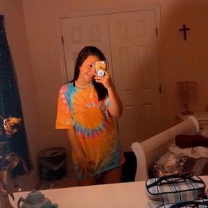 Meet your Posher, Claire